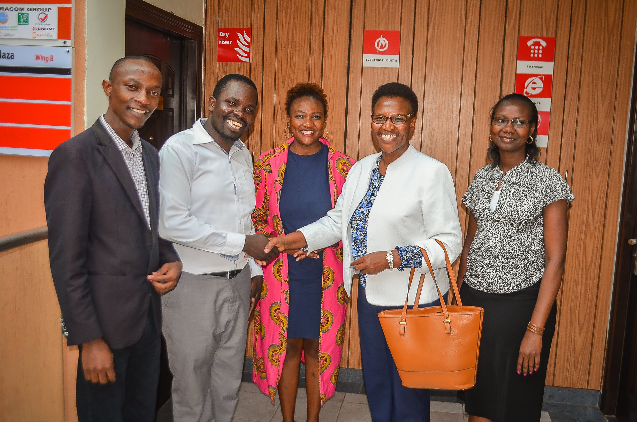 DRC Ambassador to China visits Oracom DRC to explore DRC China Tech Partnership Opportunities - 2020